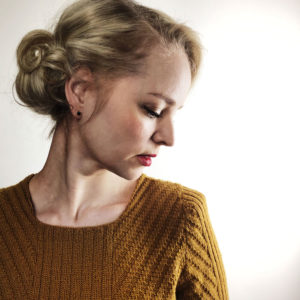 Costa blouse knitting pattern
