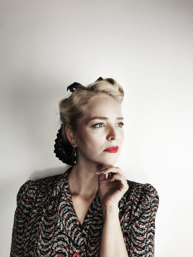 Pera snood knitting pattern