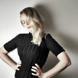 Funis blouse knitting pattern
