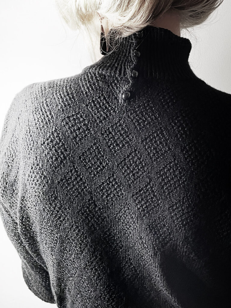 Nassa blouse knitting pattern