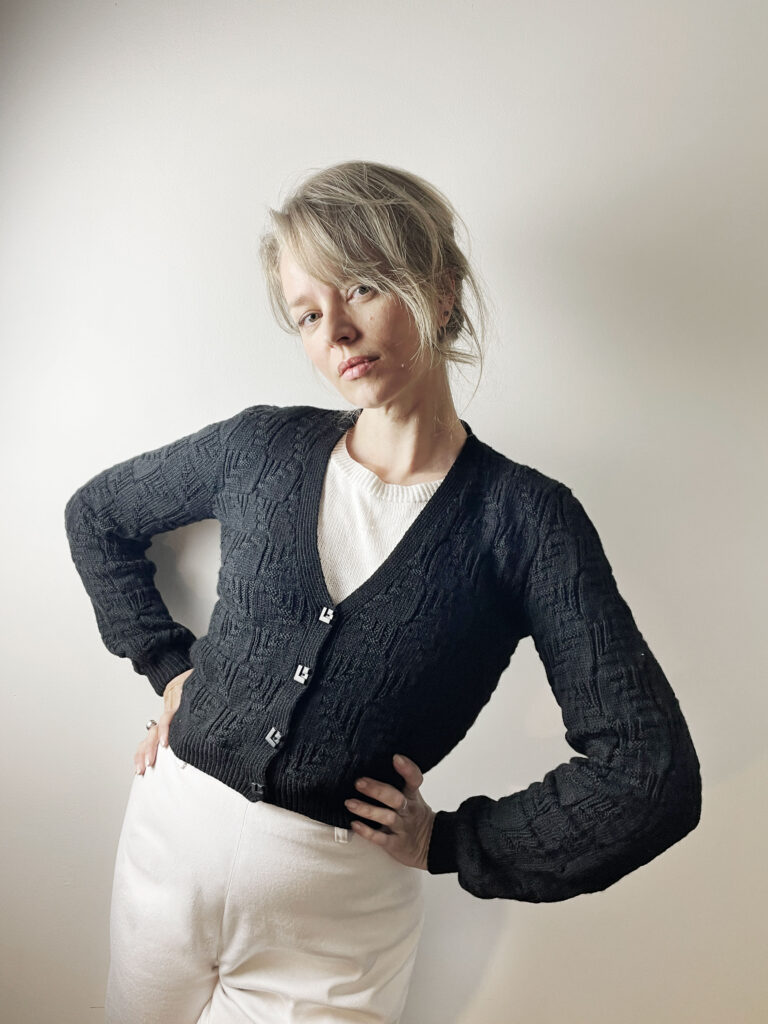 Foliata cardigan knitting pattern