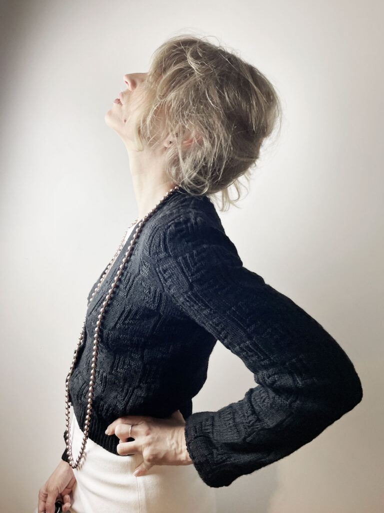 Foliata cardigan knitting pattern